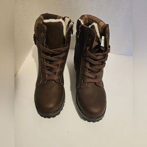 Apres By Lamo Brown Lace-Up Boots with Fur Lining